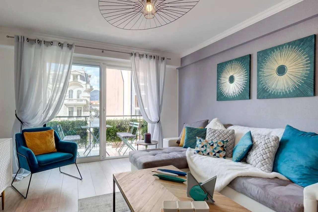Friendly & Designed Apartment In The Golden Square Nice